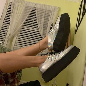 DOLLS KILL PLATFORM IRIDESCENT CREEPERS